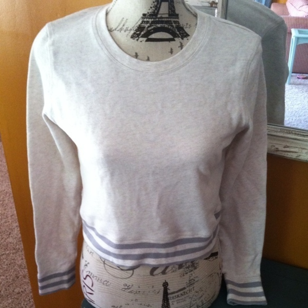 ! VS Crop Sweatshirt S